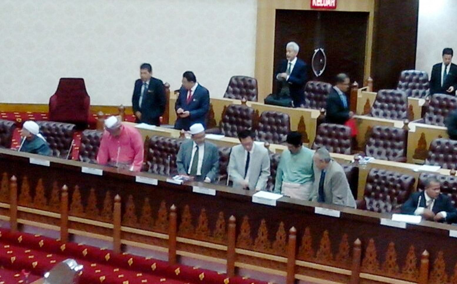 sidang dun dis 2013