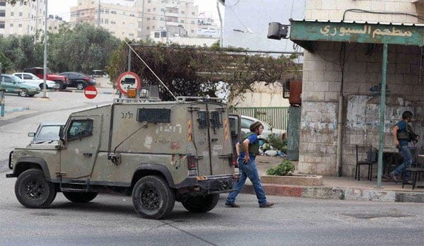 israeli-military-vehicle-soldiers-police