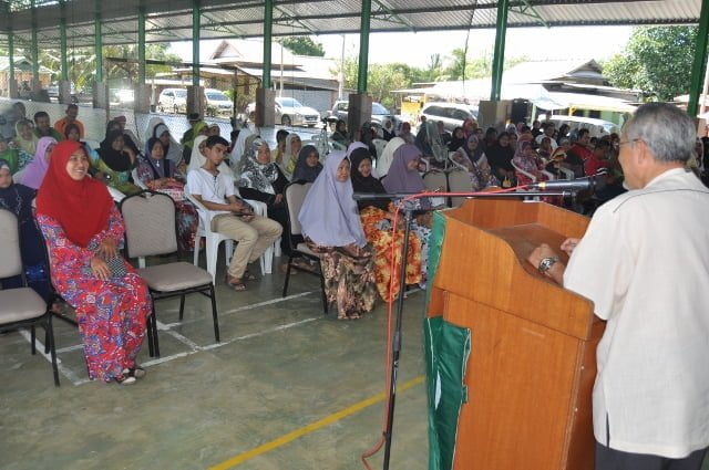tengku hassan