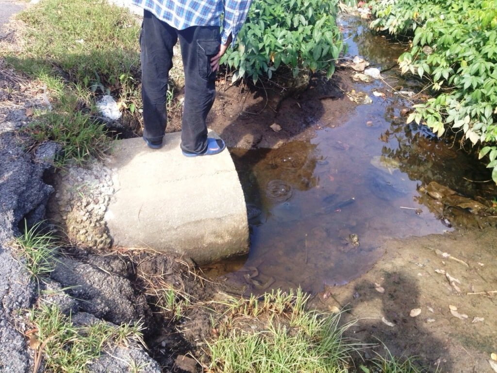 Parit Batu 1 tersumbat
