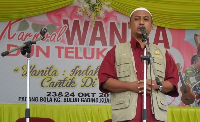 karnival teluk pasu1