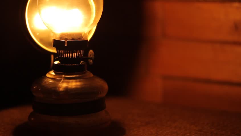 Tidur Tutup Lampu