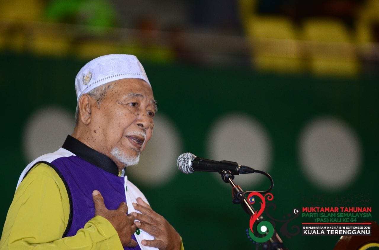 Pakai ‘Kaca Mata Islam’