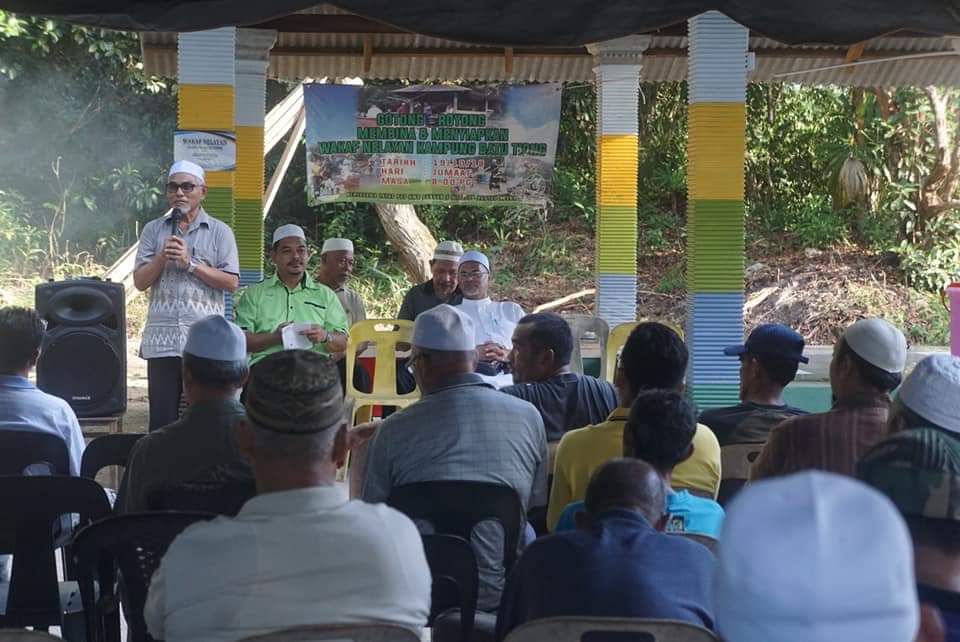 Tidak Berganjak Walaupun DiKecam