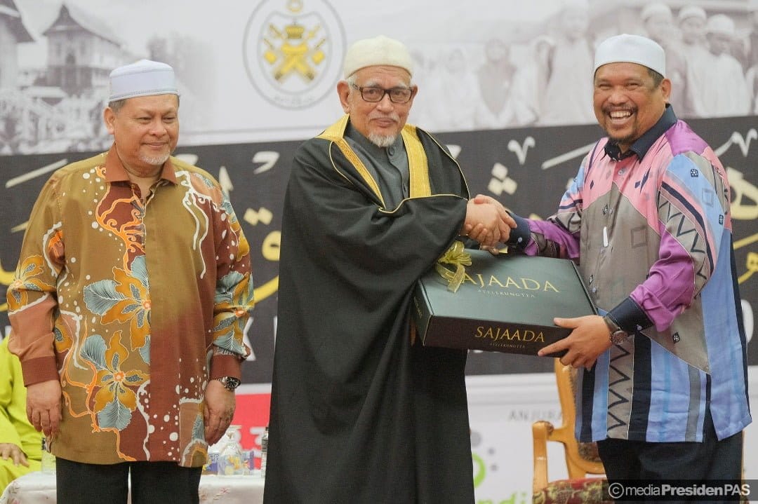 Tuan Guru Abdul Hadi Dinobat Tokoh Mursyid Ummah