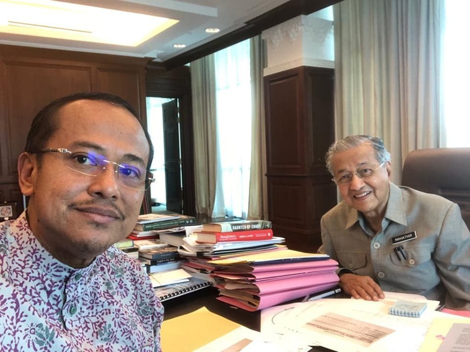 samsuri mahathir