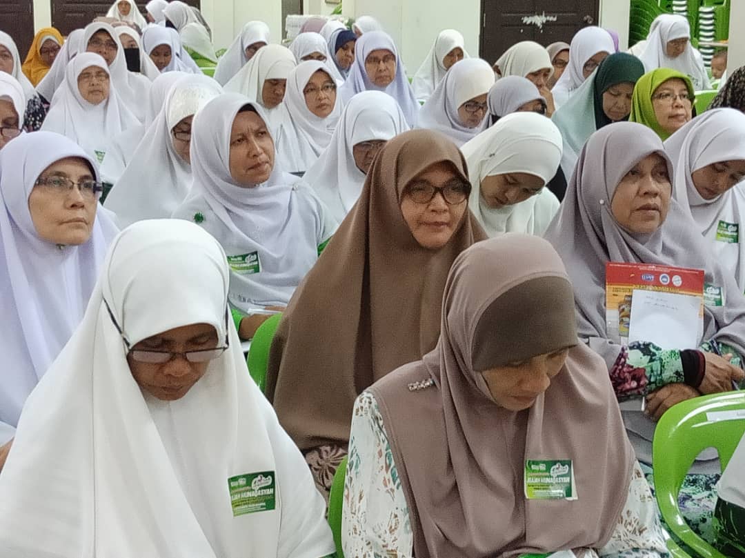 Wanita Akan Sejahtera Hanya Dengan Islam