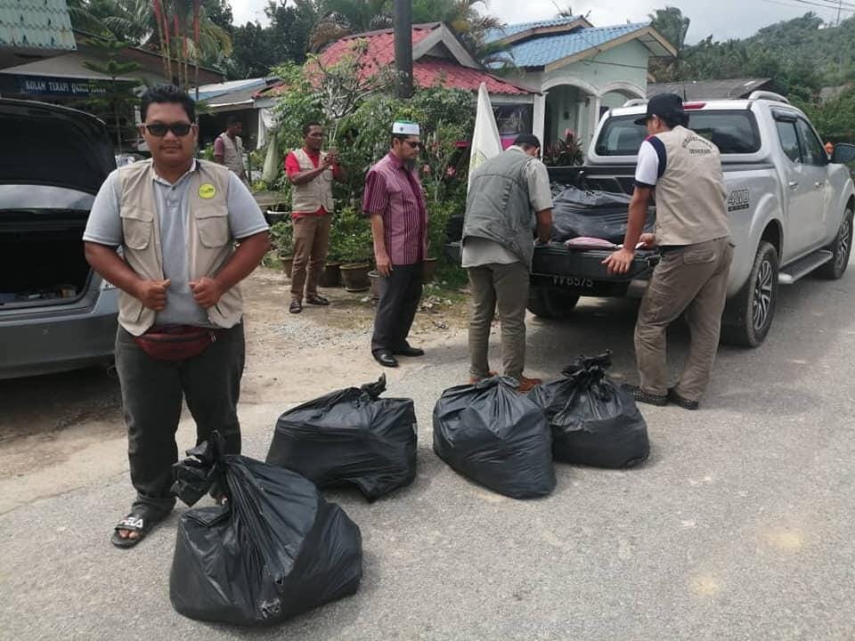 GENERASI Agih Bantuan Kemanusiaan Mangsa Banjir