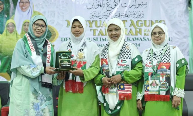 Lima Aktivis Muslimat Terima Anugerah ‘Khaulah Al-Azwar’