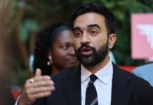 Siapa Zohran Mamdani ?