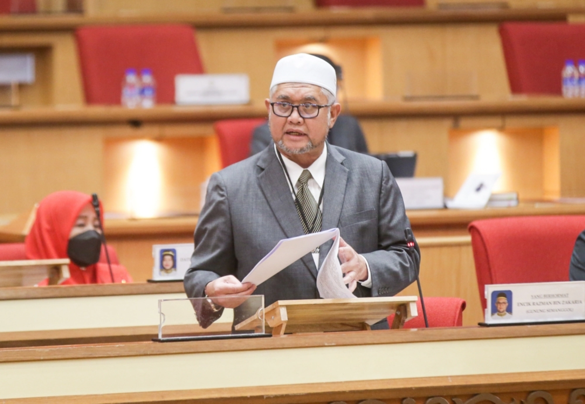 Perak State Opposition Leader Razman Returns To Duty