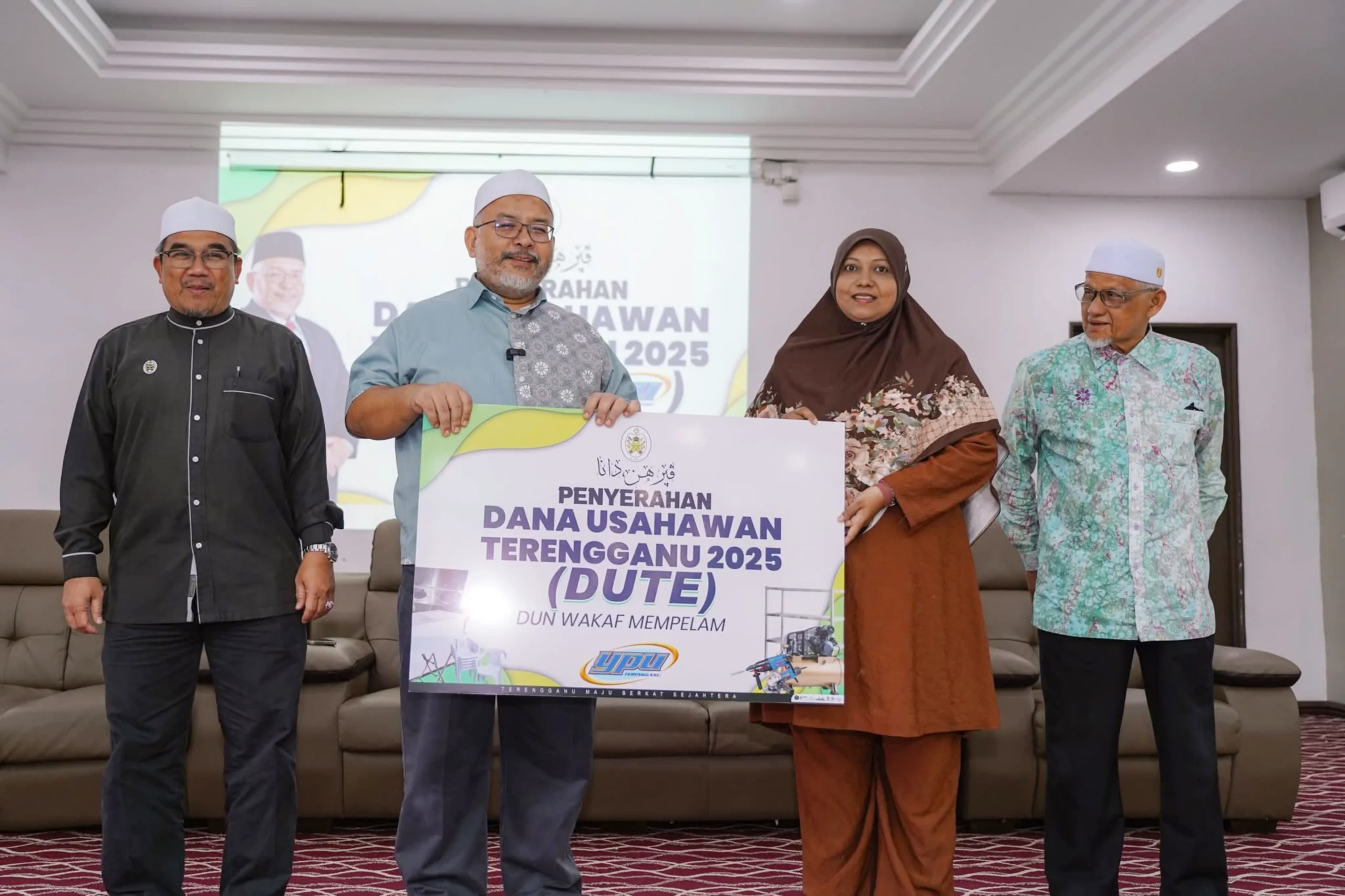 40 Usahawan Mikro Wakaf Mempelam Terima Manfaat DUTE