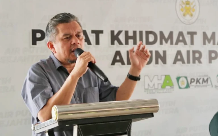 81 Pekerja Kebersihan DUN Air Putih Terima Sumbangan Penghargaan