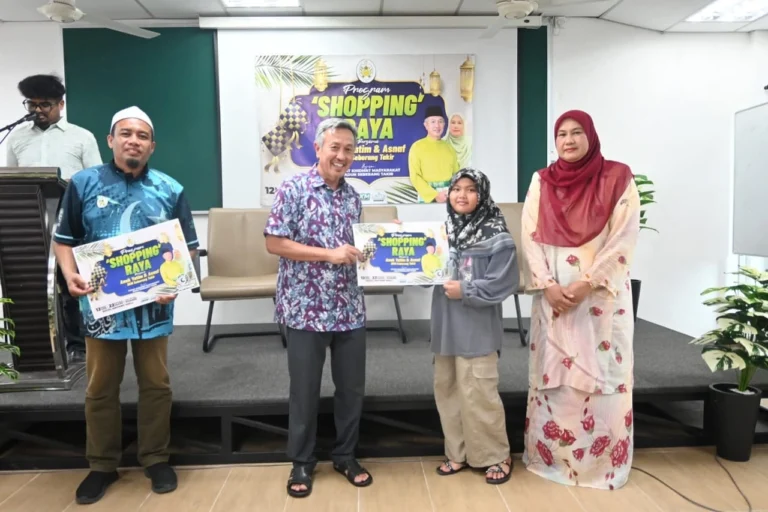 Senyuman Syawal 100 Anak Yatim dan Asnaf