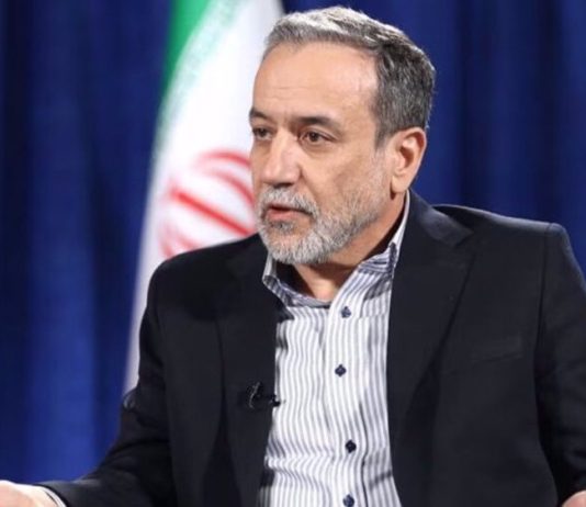 Araghchi Beri Taklimat Kepada Rakan Sejawat Teluk