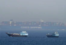 Trump Umum Akan Sekat Selat Hormuz Dengan Tentera Laut AS