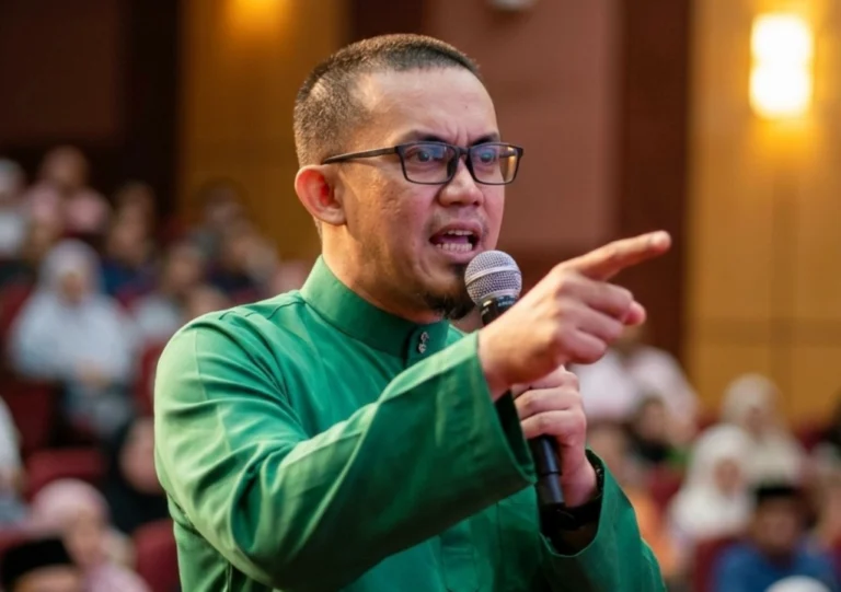 Penyaluran Royalti Petroleum Terengganu Perlu Telus Dan Ikut Undang-Undang
