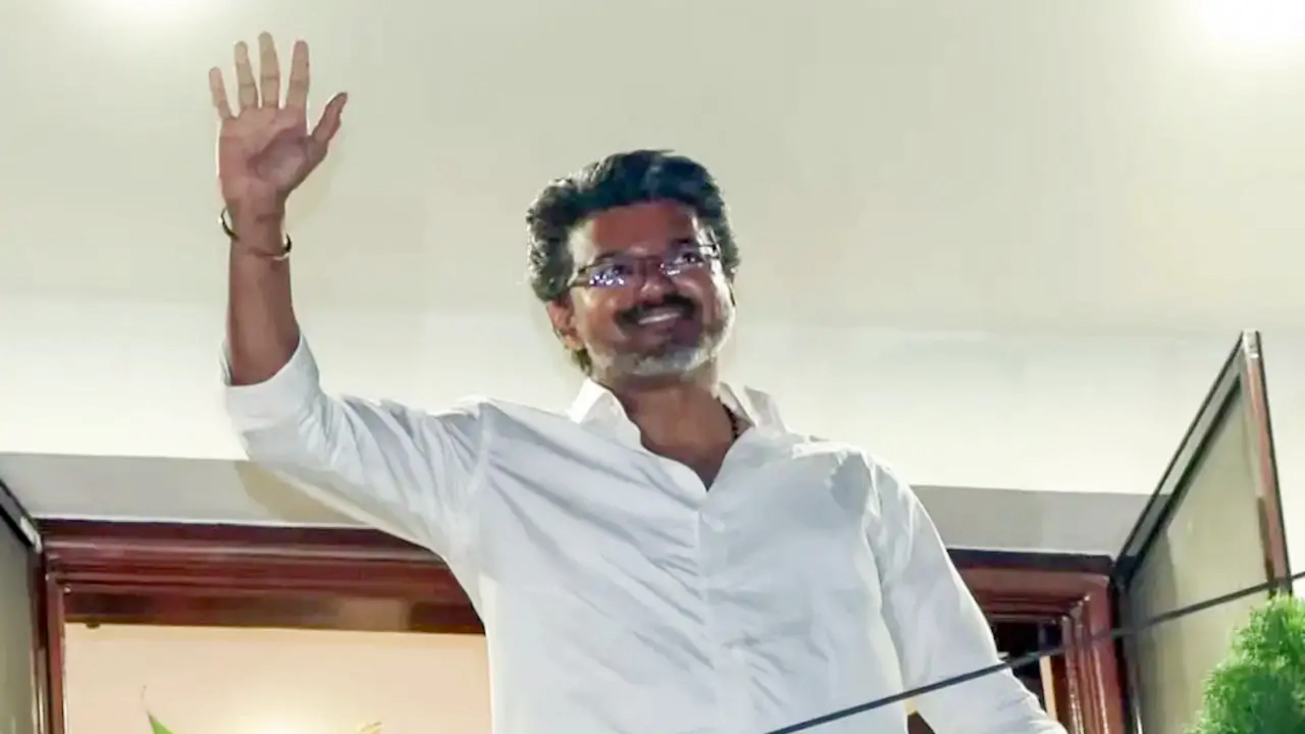 Vijay Bentuk Kerajaan Selepas Menang Bersejarah Dalam Pilihan Raya Tamil Nadu