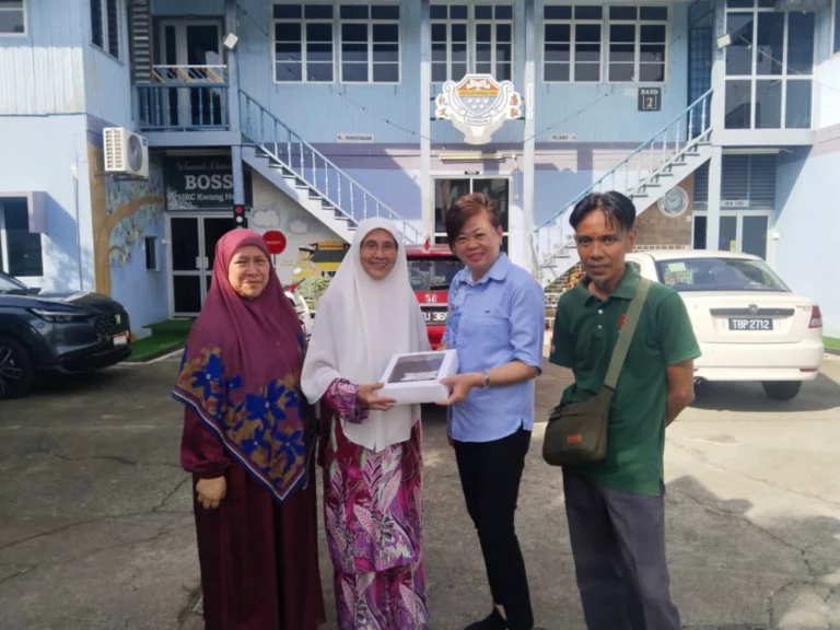 Guru SJK(C)  Disantuni, PAS  Hargai Pengorbanan Pendidik