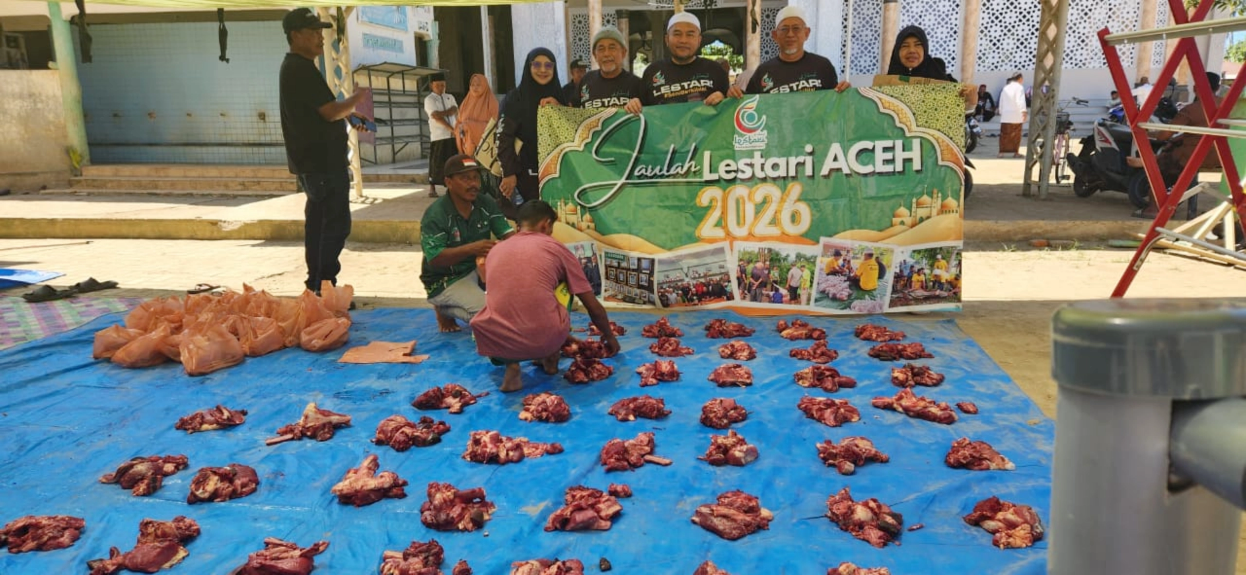 Santuni Mangsa Tsunami Darat Aceh, Anjur Korban Perdana di Pidie Jaya