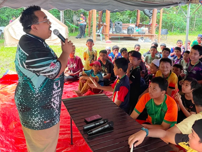 112 Remaja Sertai ‘Camp Survivor Pro’  Pemuda PAS  Dungun