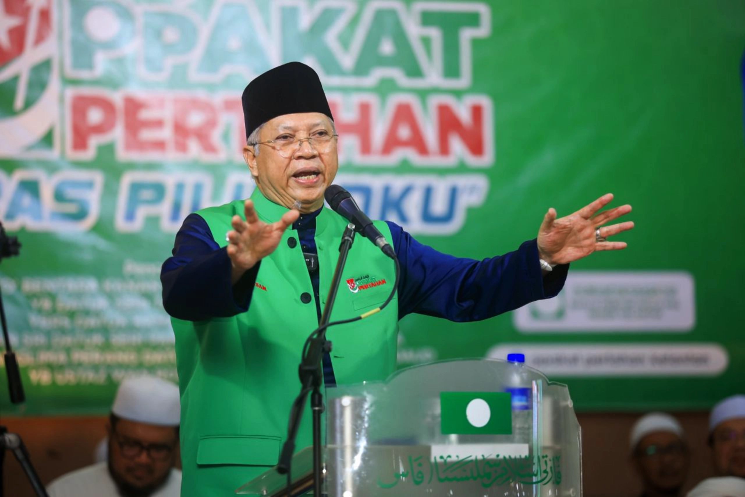 Annuar Musa appointed Johor Pas election director for state polls