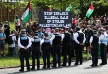 Penunjuk Perasaan London Kecam Penjualan Tanah Penempatan Haram Israel