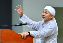 Muafakat Politik Bersyatat, Berprinsip Dan Tidak Terikat