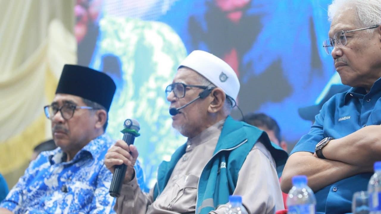 Ustaz Hadi Directs PAS Members To Vote For BN In Negri Sembilan