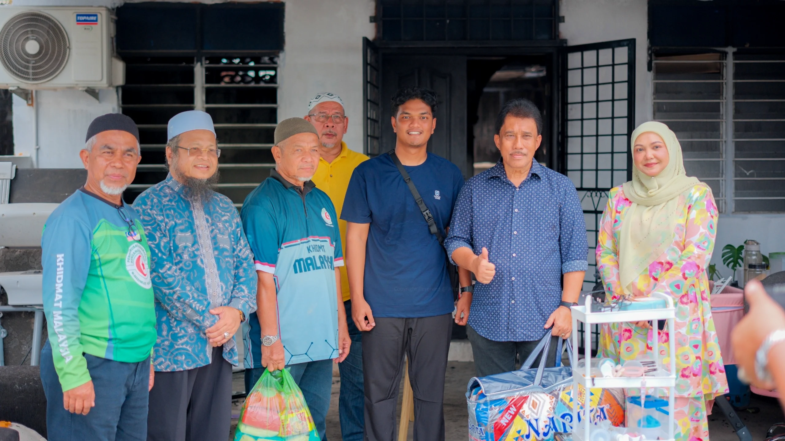 PAS Besut Bertindak Bantu Penduduk Terjejas Dalam Kebakaran