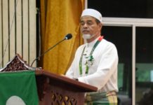Politik Berkhidmat Tidak Bermusim