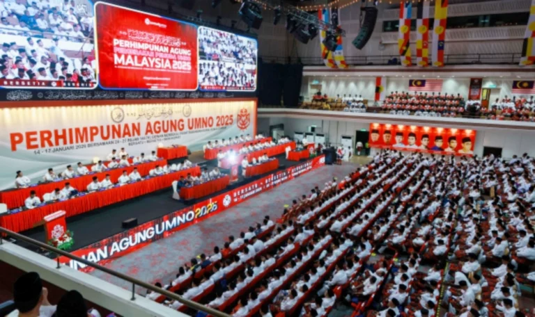 Umno Invites PAS Leaders To 2026 General Assembly