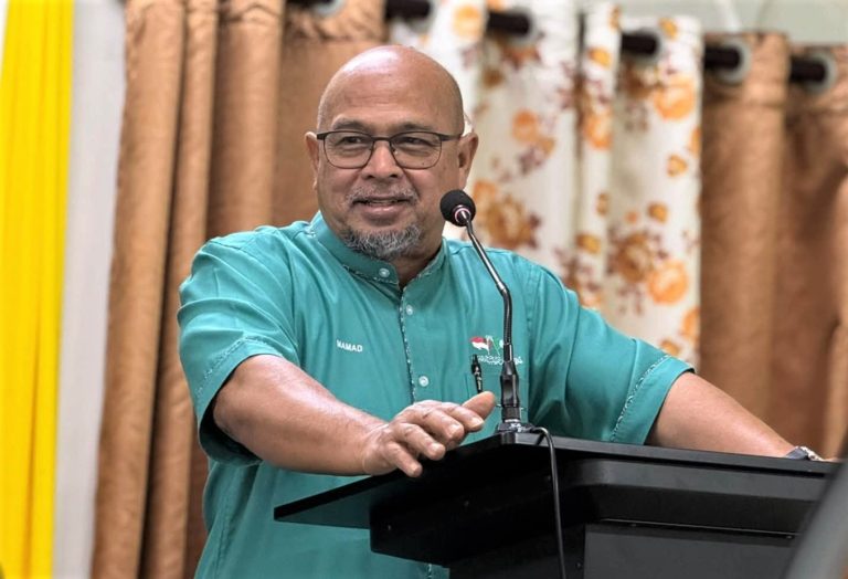 PAS Umpama Air Banjir, Sukar Disekat!