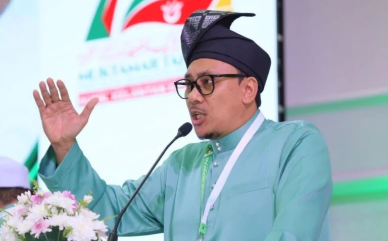 Dewan PAS besar, buka pintu seluasnya untuk semua masuk