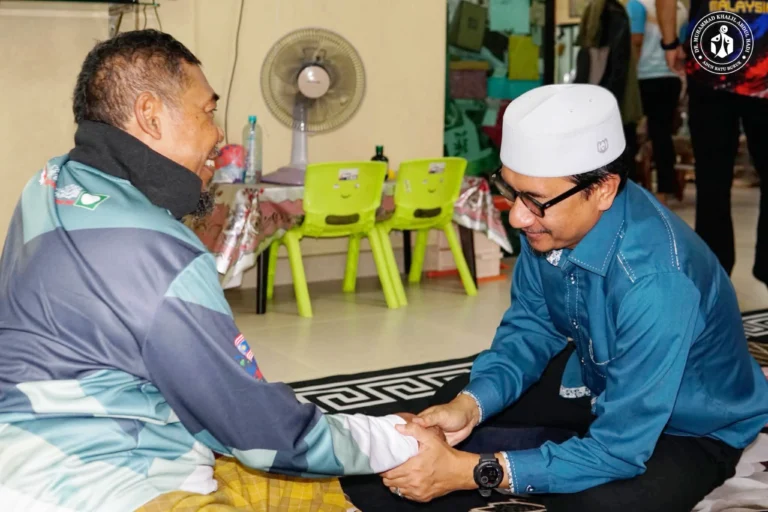Turun Ziarah Rumah Penduduk, Bukan Sekadar Bertanya Khabar
