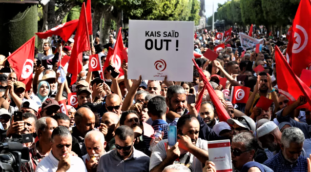 Kembali Bergolak; Tunisia Lalui Sejarah Demokrasi ‘Paling Hitam’