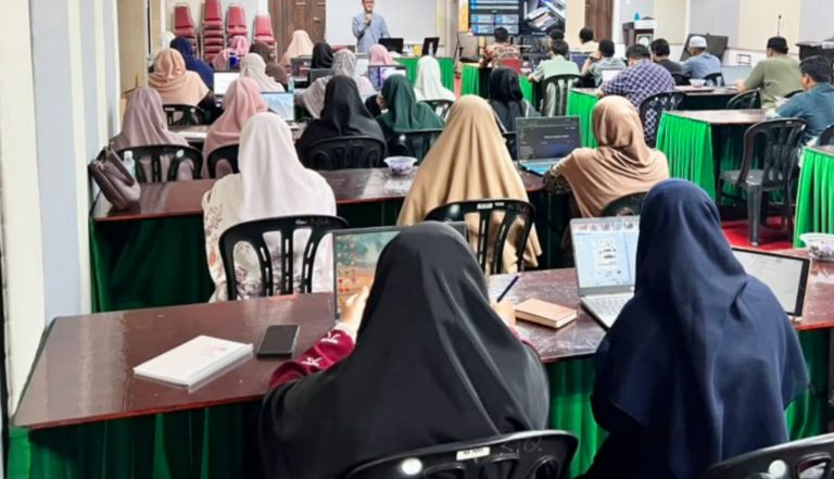 Jentera Muslimat Manfaatkan AI  Sampaikan Maklumat Benar
