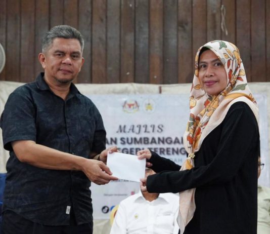 493 KIR Terima Bantuan Banjir