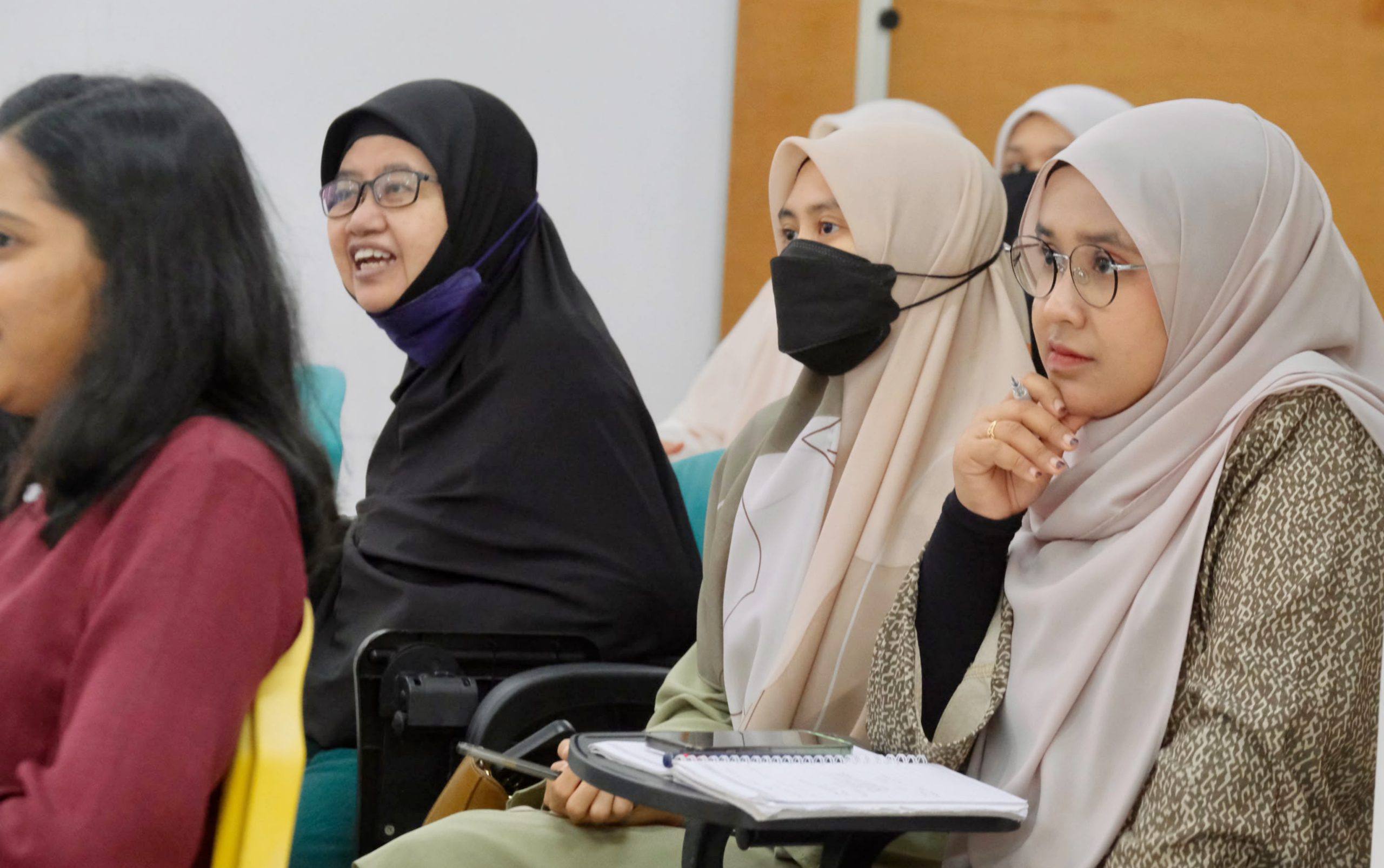 Perkukuh Pasukan Penulis Hadapi Pilihan Raya Umum Ke-16 (PRU16)